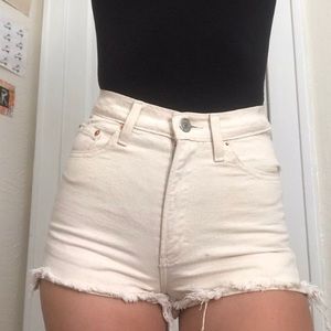 High waisted vintage jean shorts